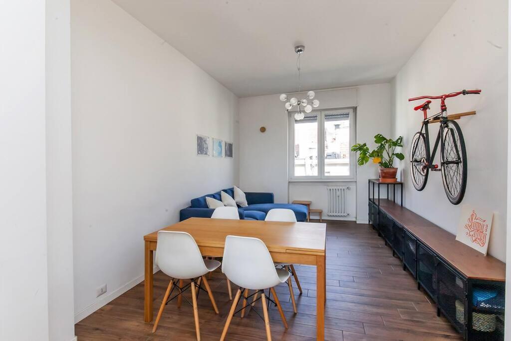 Bocconi And Navigli Apartment Мілан Екстер'єр фото